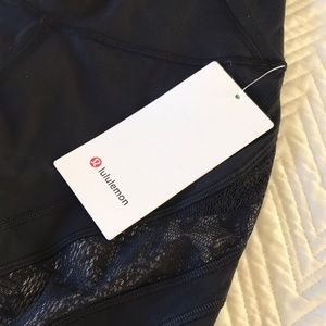 Black Lace Lululemon Leggings **Never Worn